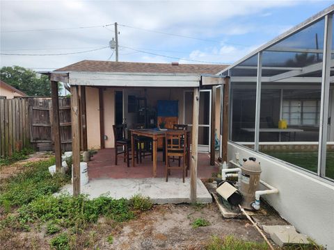 A home in SARASOTA