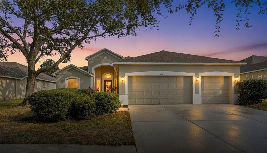 Photo of 9404 Laurel Ledge Drive, Riverview, FL 33569 (MLS # TB8458177)