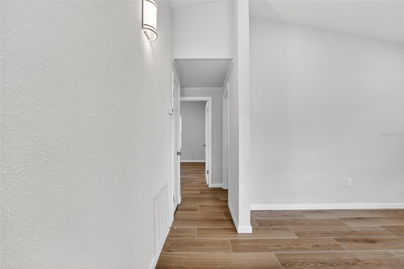 RUSTIC LODGE - Residential