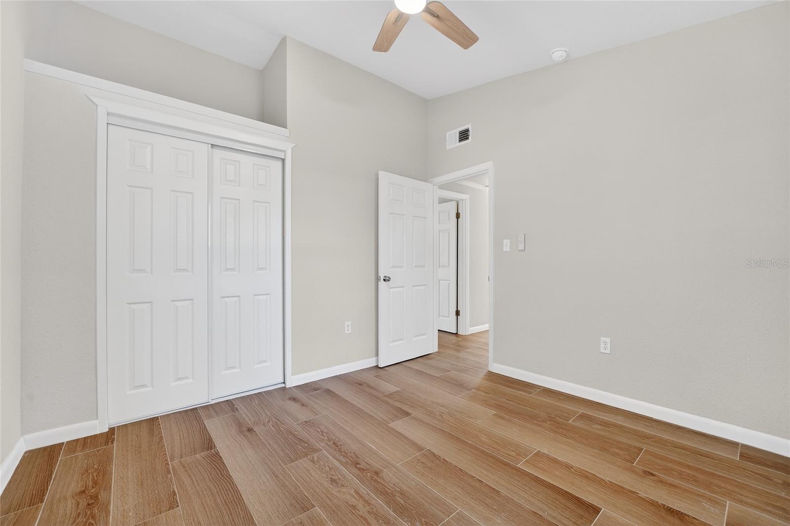 RUSTIC LODGE - Residential