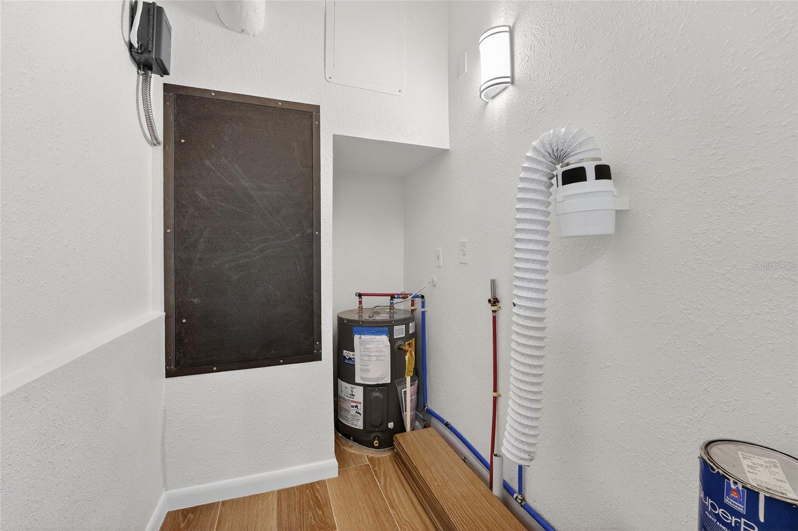 RUSTIC LODGE - Residential