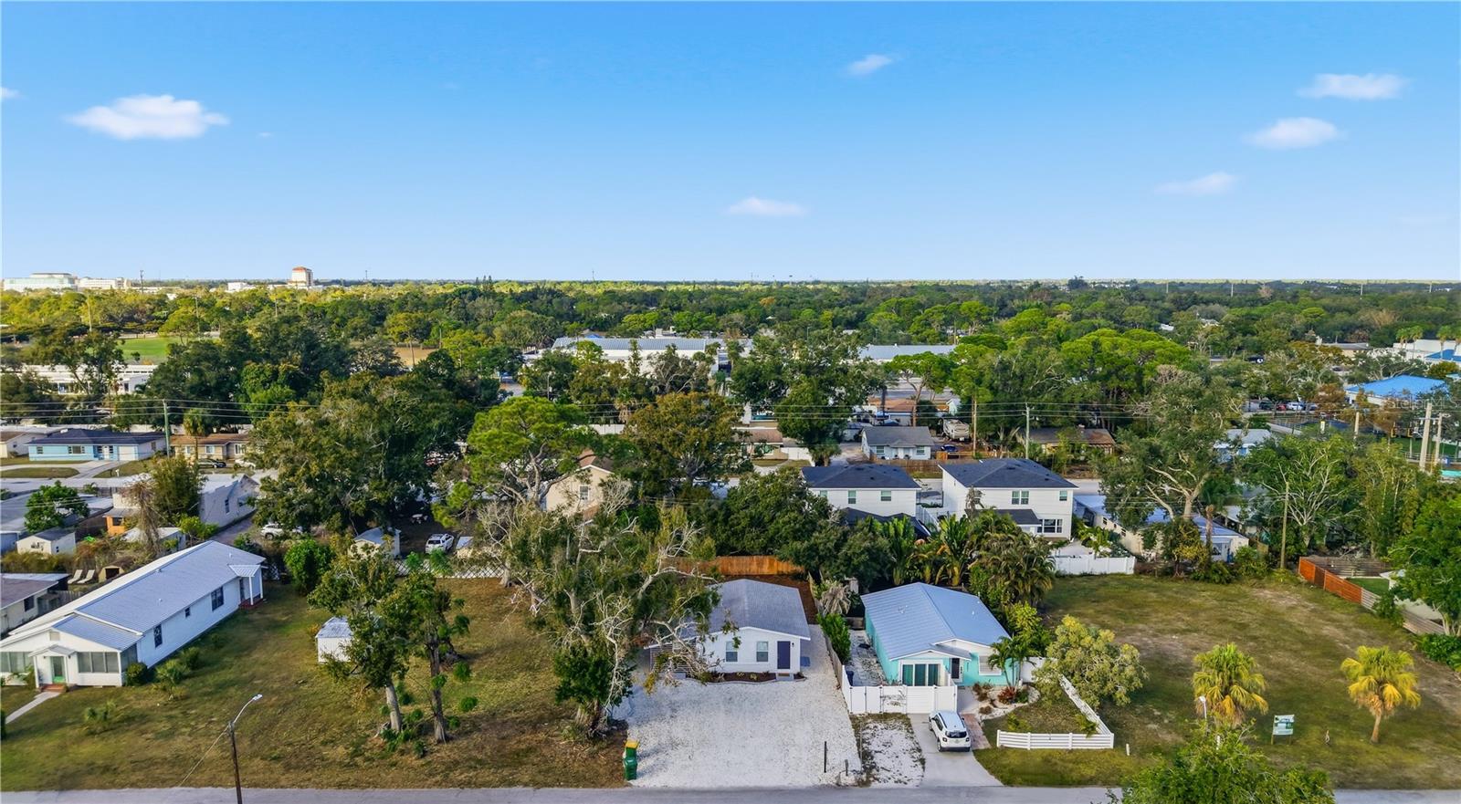 RUSTIC LODGE - Residential