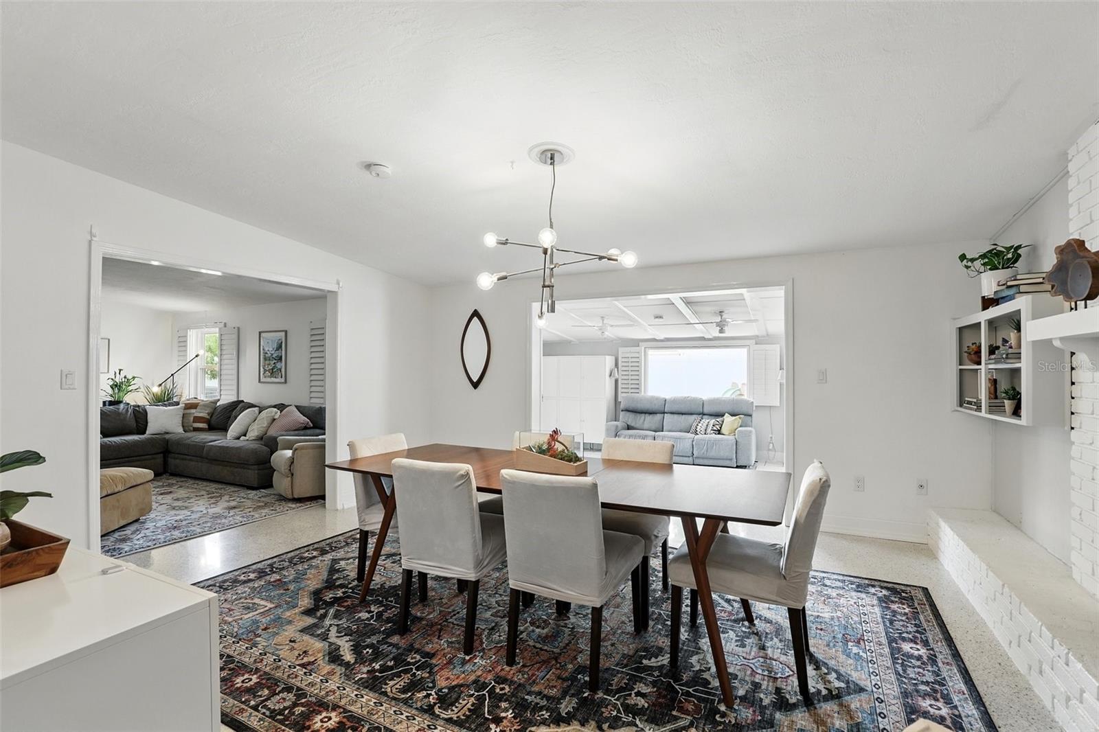 DOMMERICH HILLS FIRST ADD - Residential