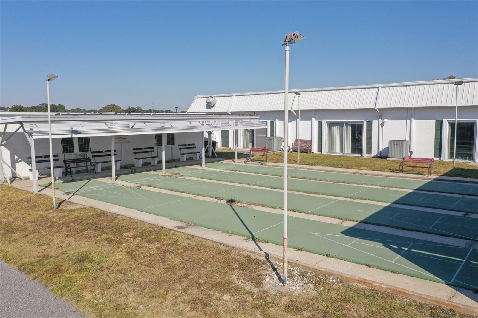 OAKS ROYAL MOBILE HOME SUB - Residential