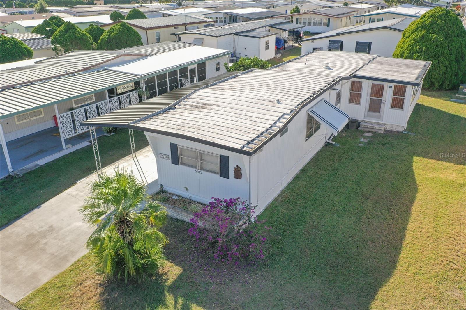 OAKS ROYAL MOBILE HOME SUB - Residential