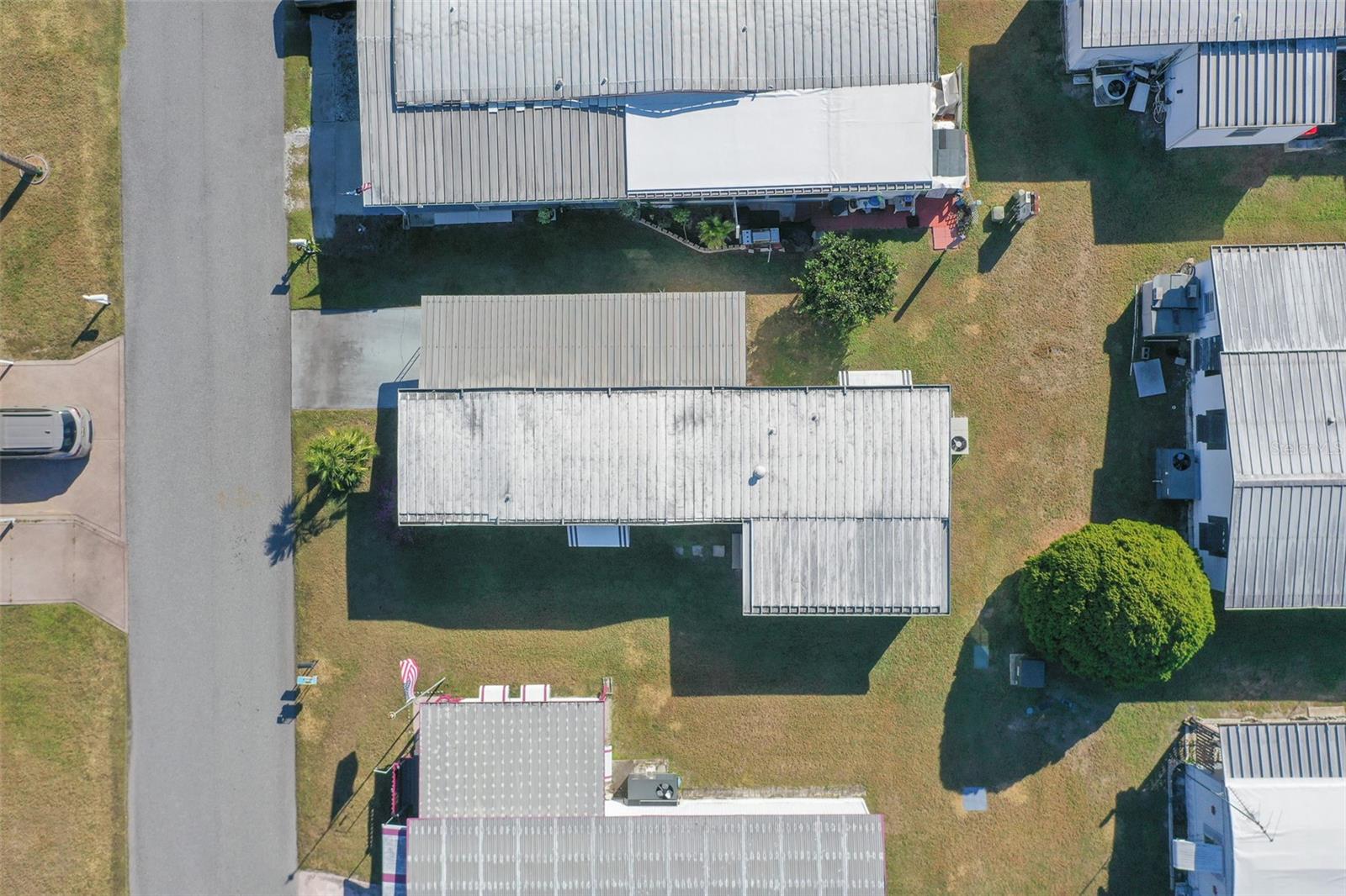 OAKS ROYAL MOBILE HOME SUB - Residential