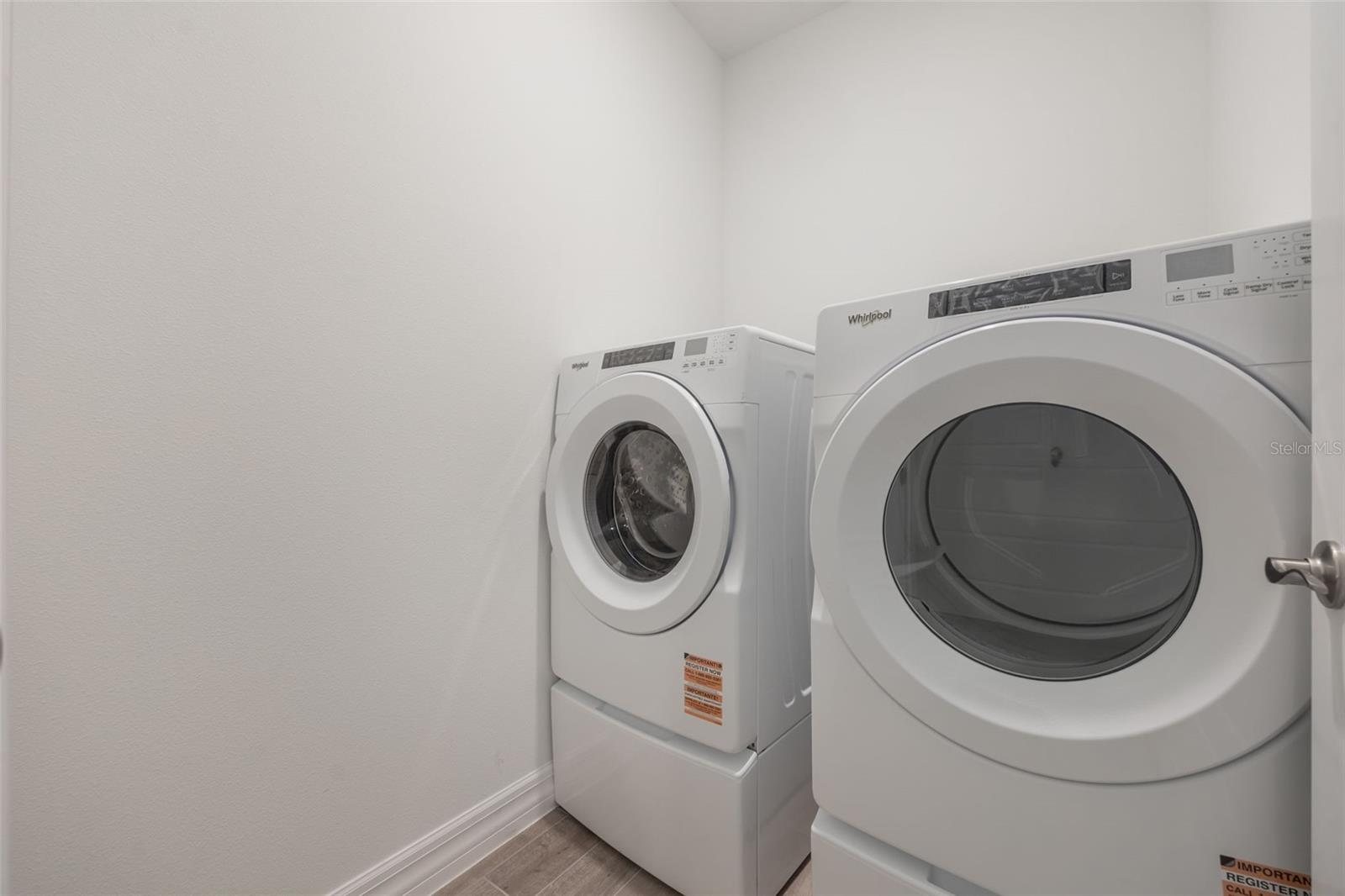 LAKES OF MOUNT DORA - Residential