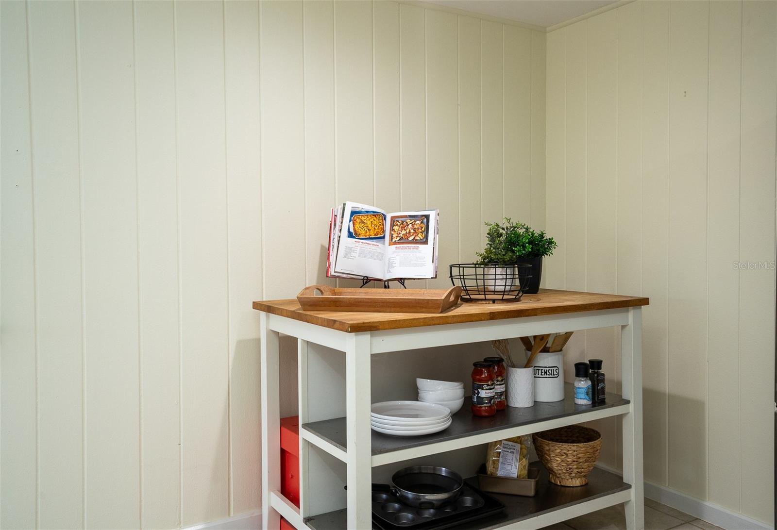 ST PETERSBURG BEACH REP - Commercial Sale