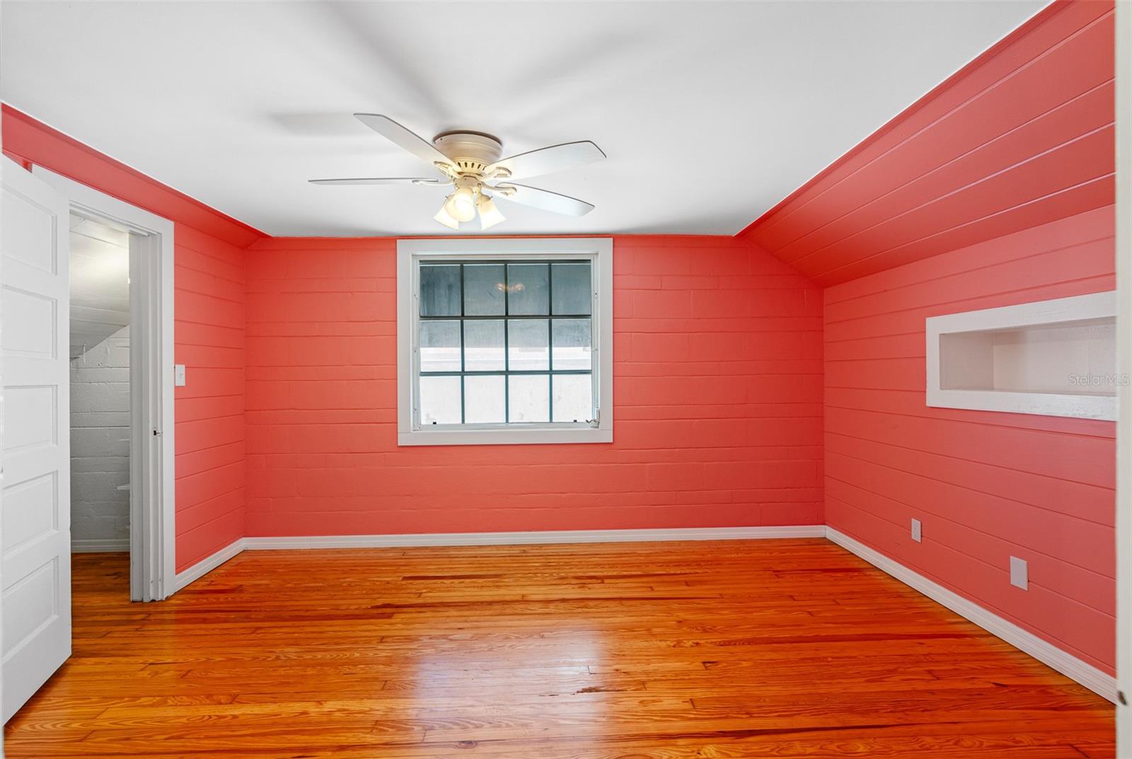 ST PETERSBURG BEACH REP - Commercial Sale