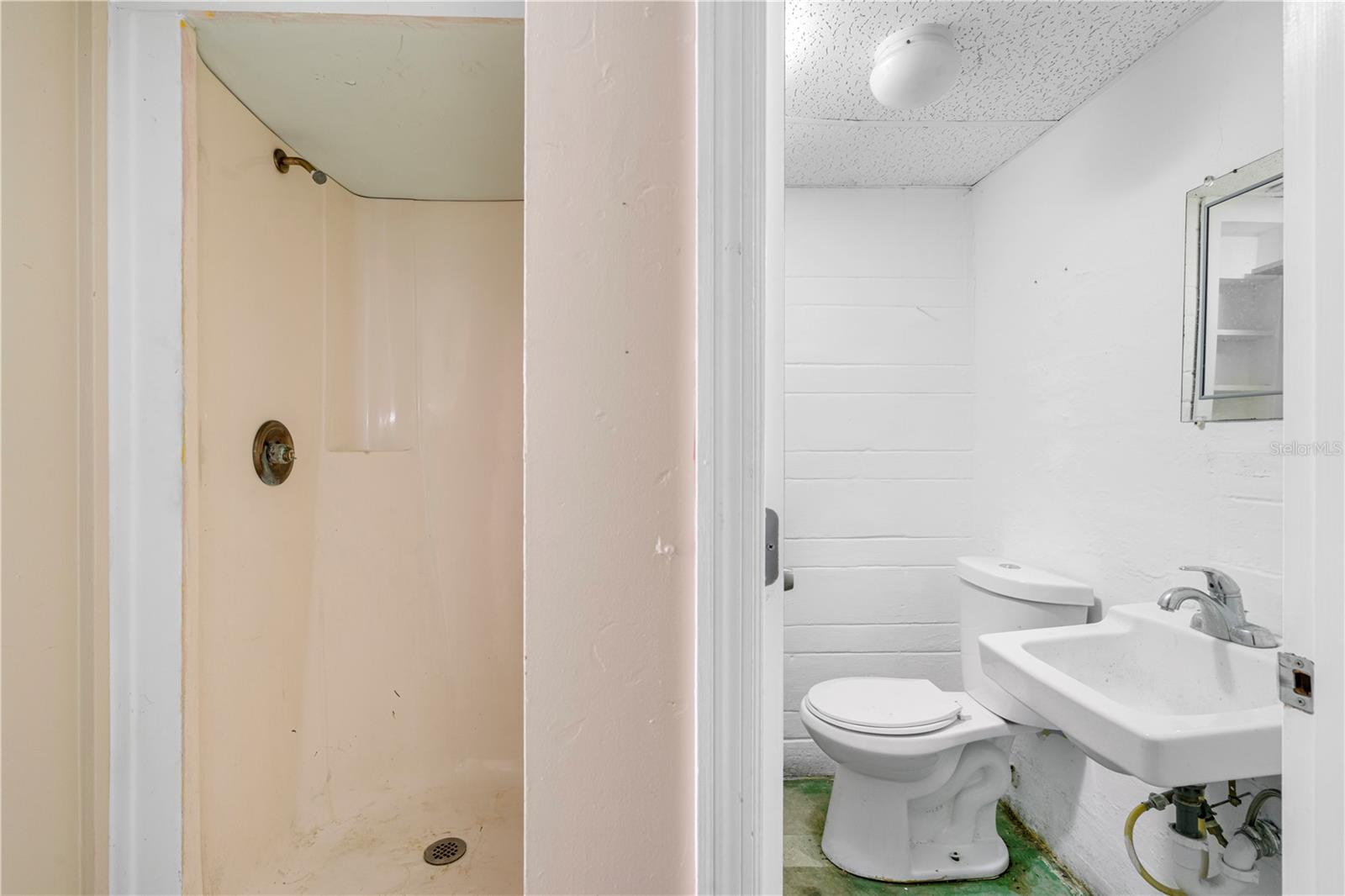 ST PETERSBURG BEACH REP - Commercial Sale