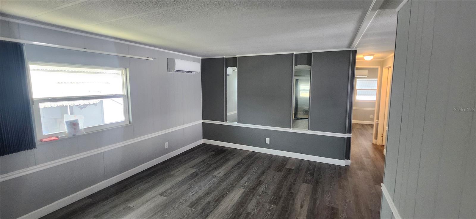 SENATE MANOR UNREC - Residential