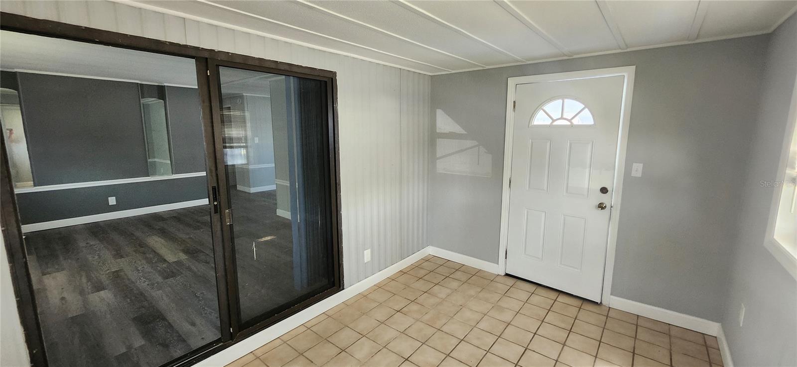 SENATE MANOR UNREC - Residential