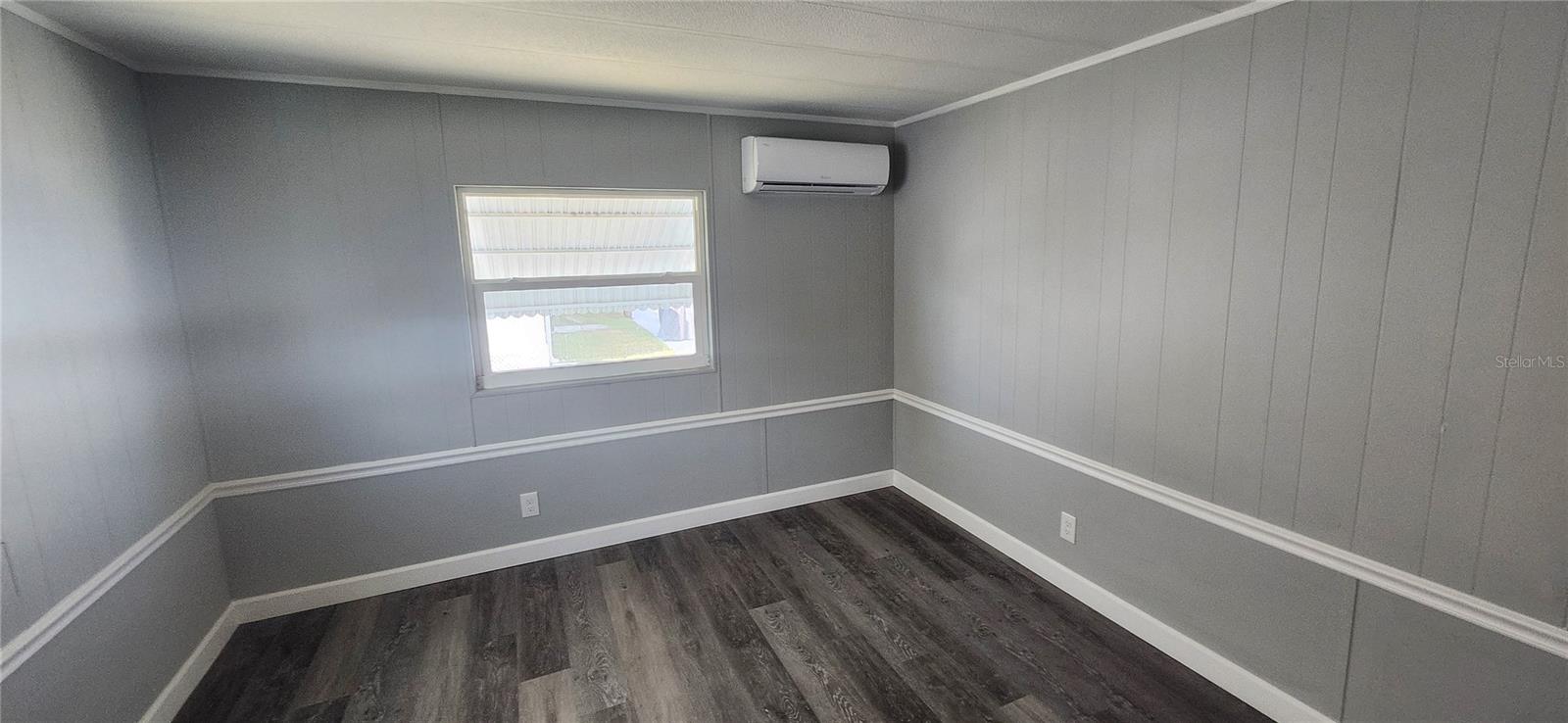 SENATE MANOR UNREC - Residential