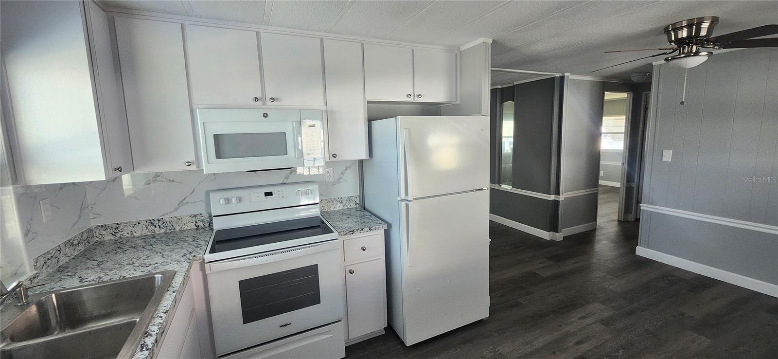 SENATE MANOR UNREC - Residential