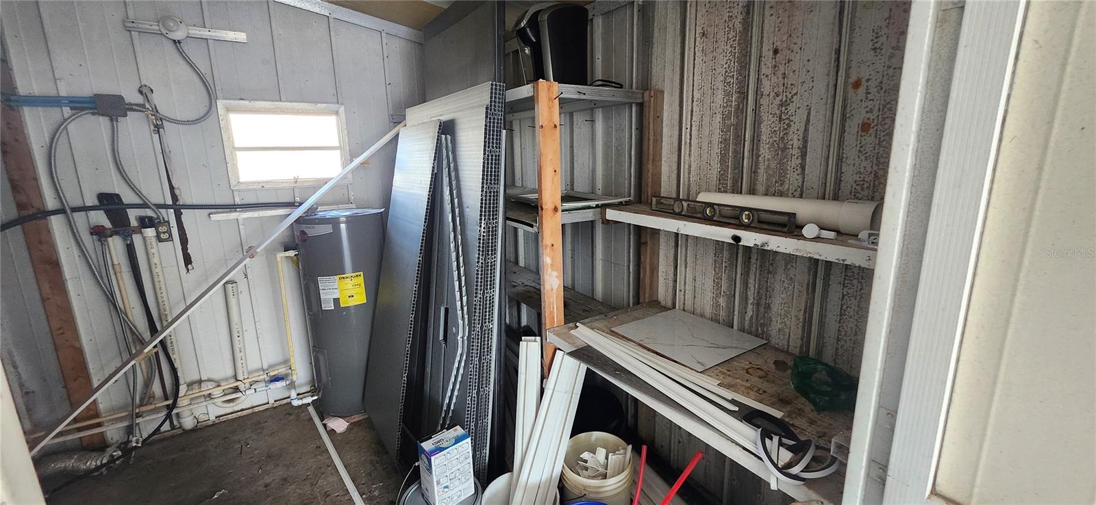 SENATE MANOR UNREC - Residential