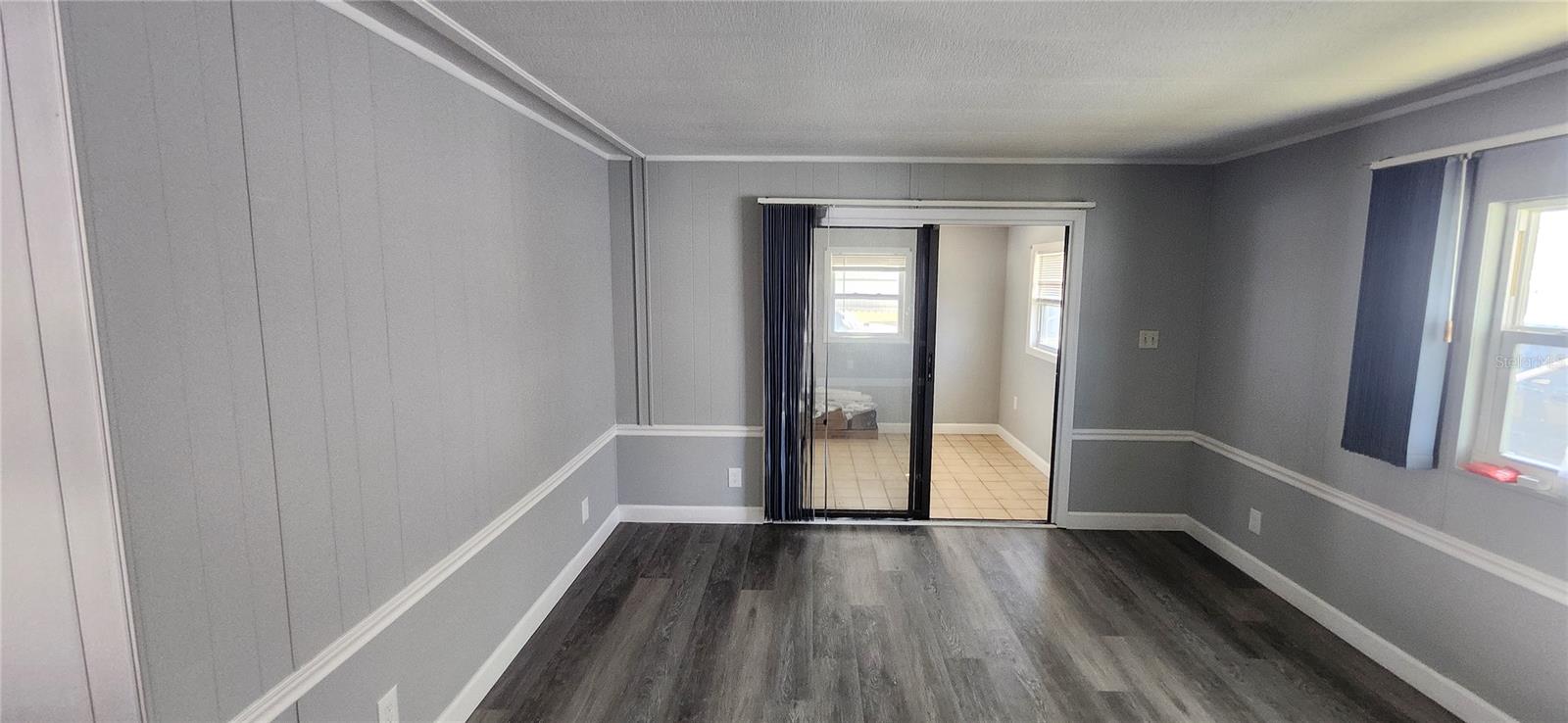 SENATE MANOR UNREC - Residential