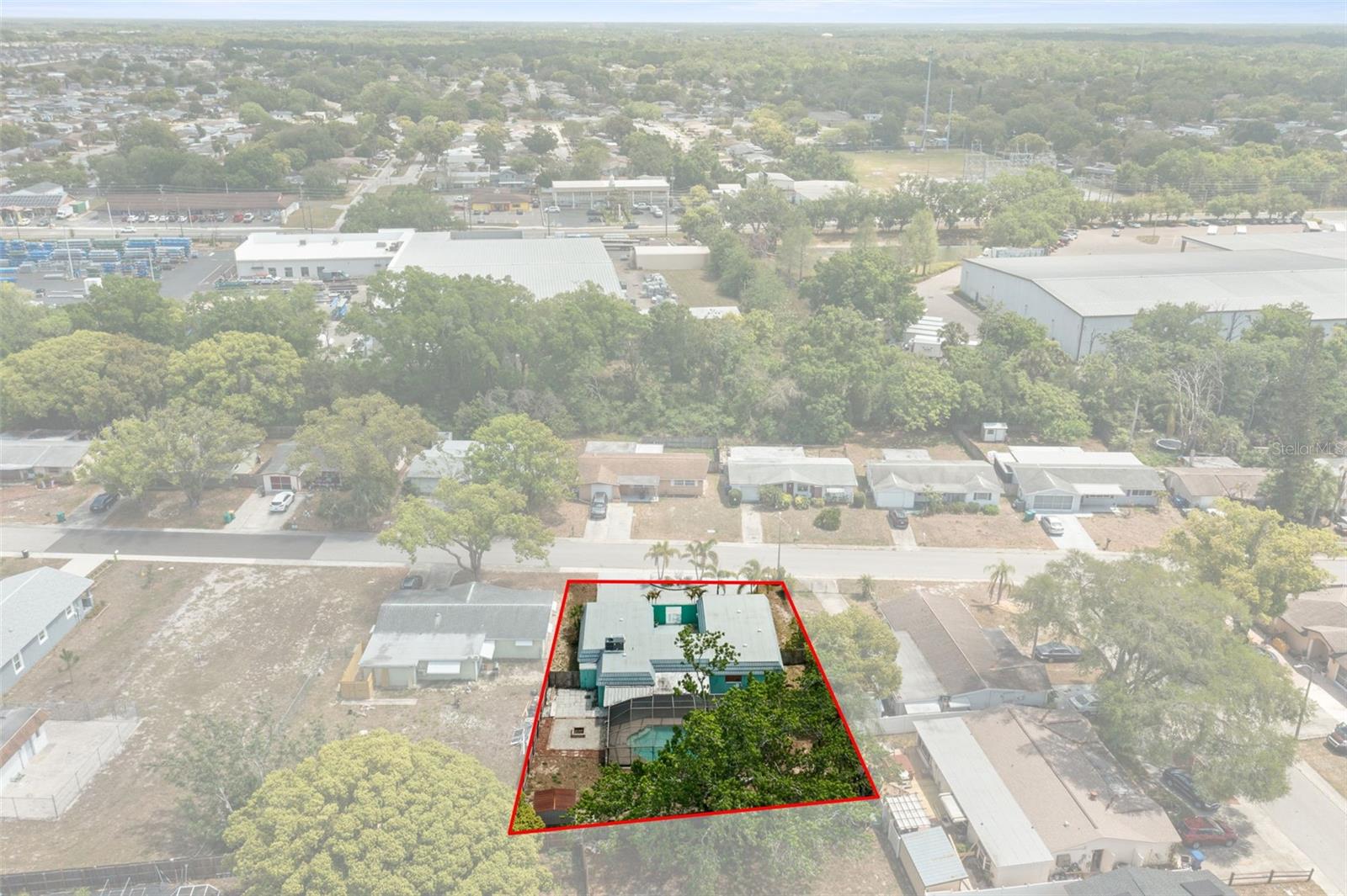 COLONIAL HILLS - Residential