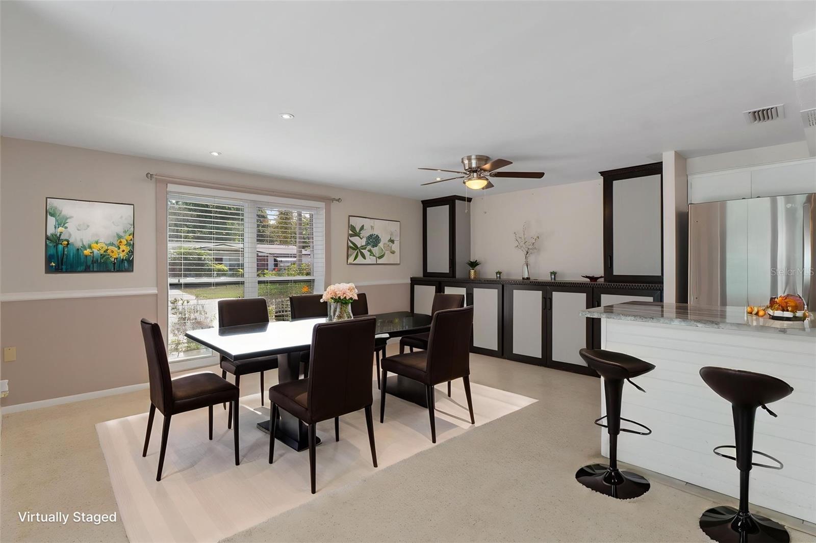 COLONIAL HILLS - Residential