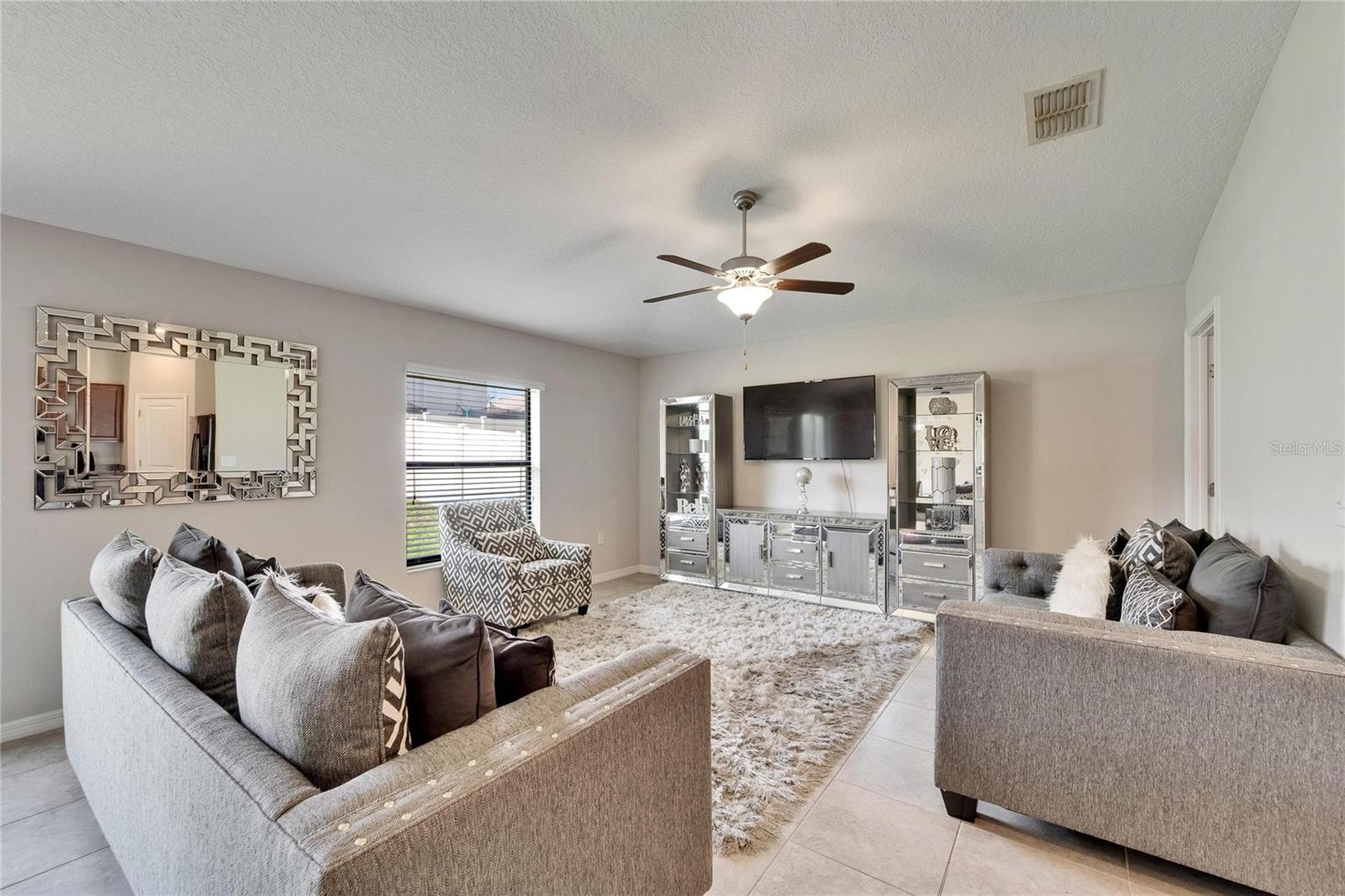 TWIN CREEKS PH 1 & 2 - Residential