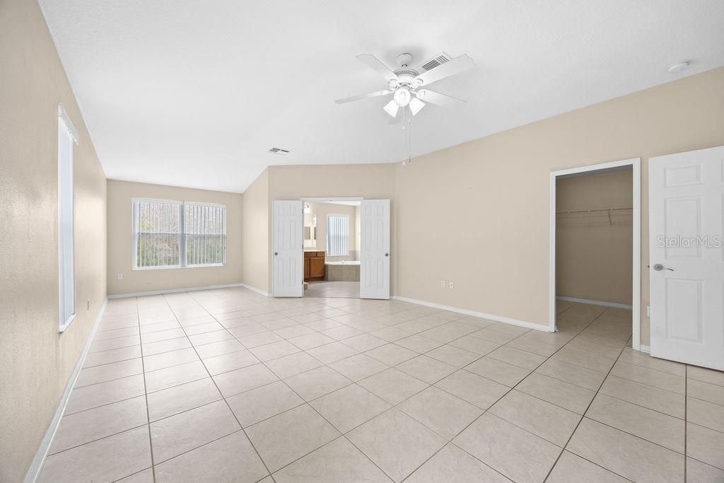 MOSS PARK RDG - Residential Lease