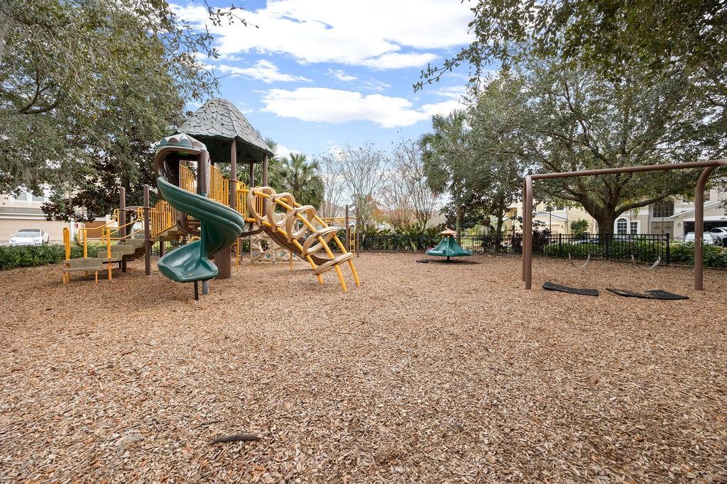 MOSS PARK RDG - Residential Lease