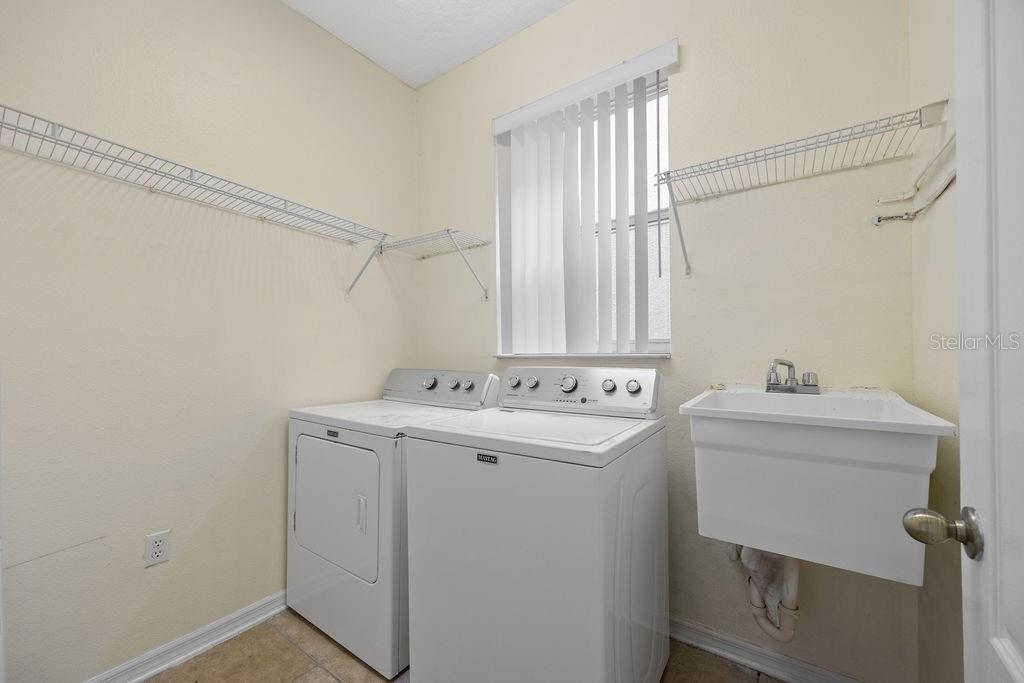 MOSS PARK RDG - Residential Lease