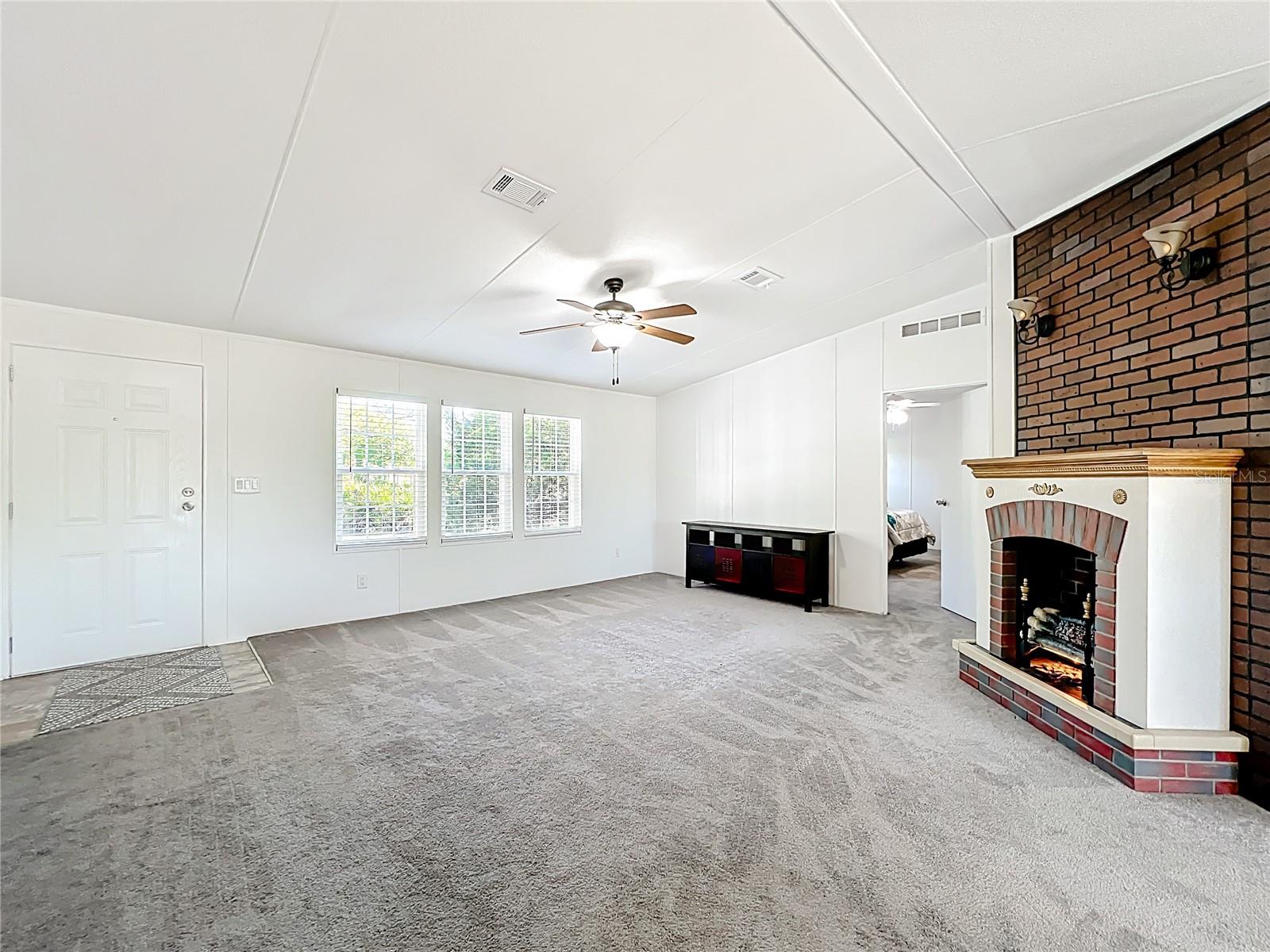 CANAVERAL ACRES 1 - Residential