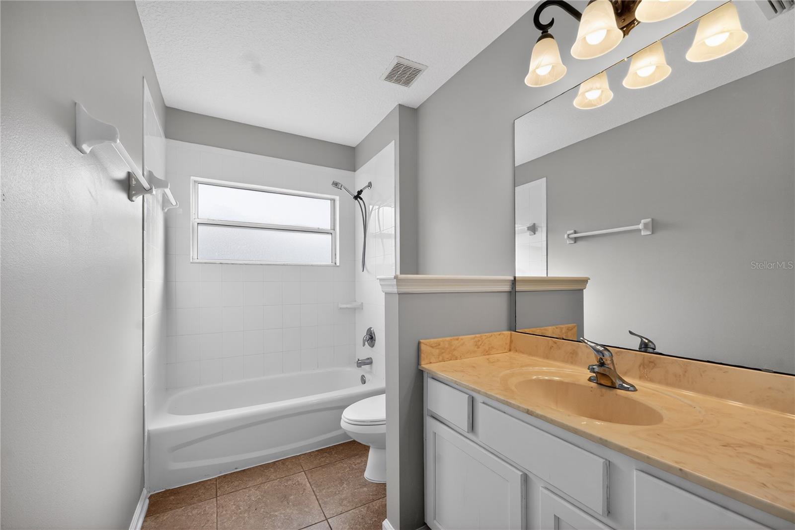 KENDALL TOWN - Residential