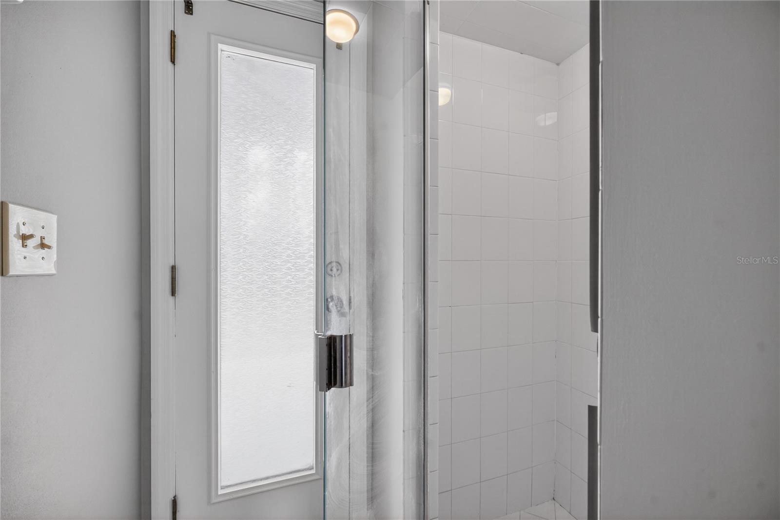 KENDALL TOWN - Residential