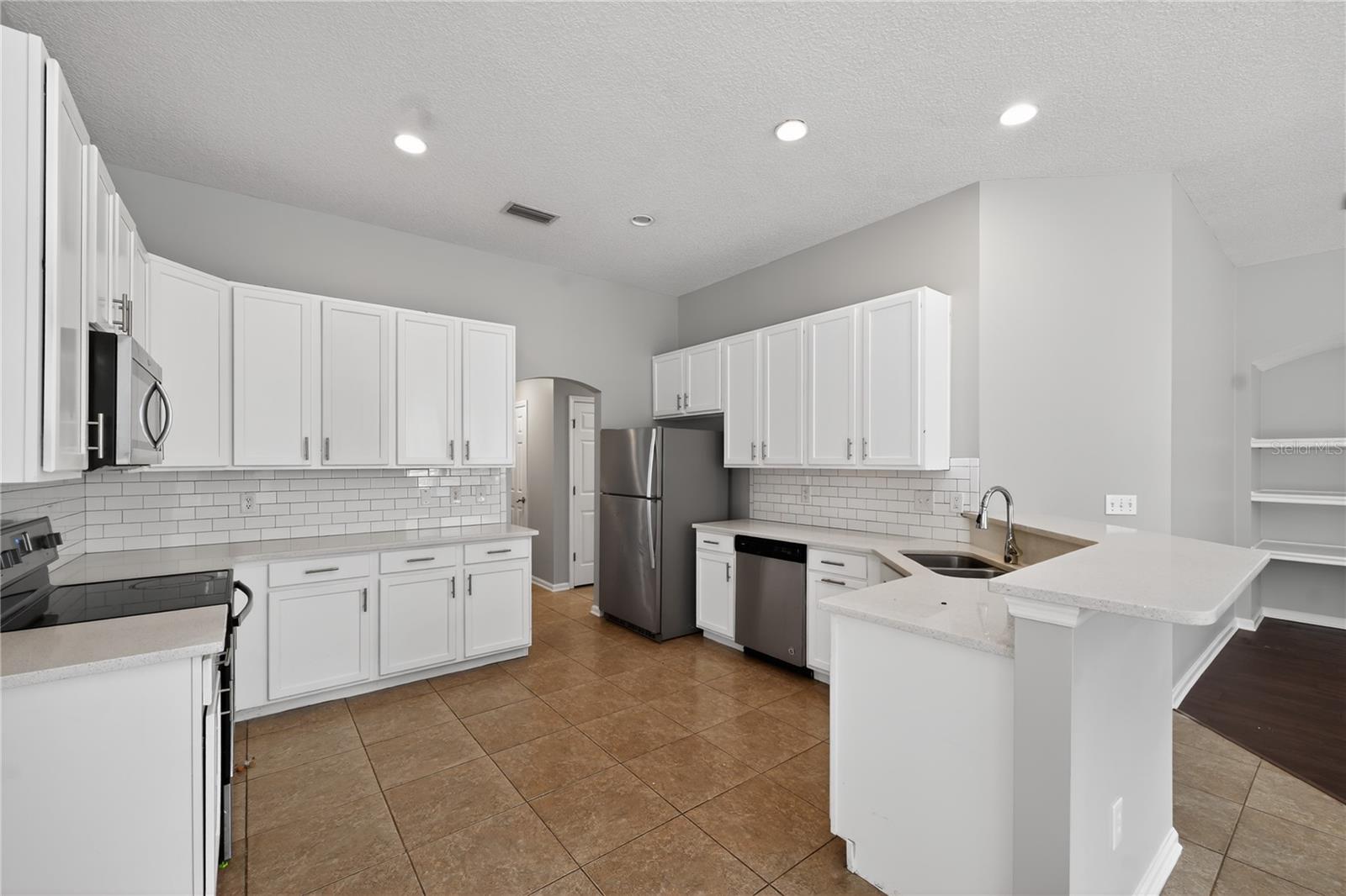 KENDALL TOWN - Residential