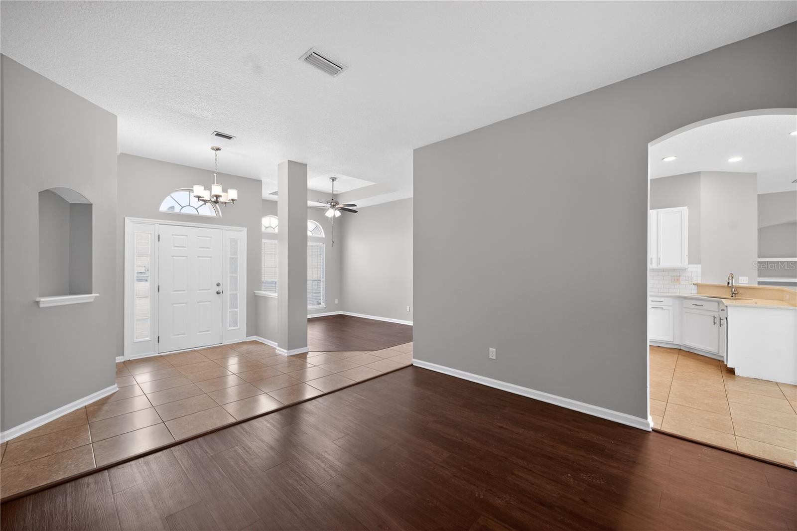 KENDALL TOWN - Residential