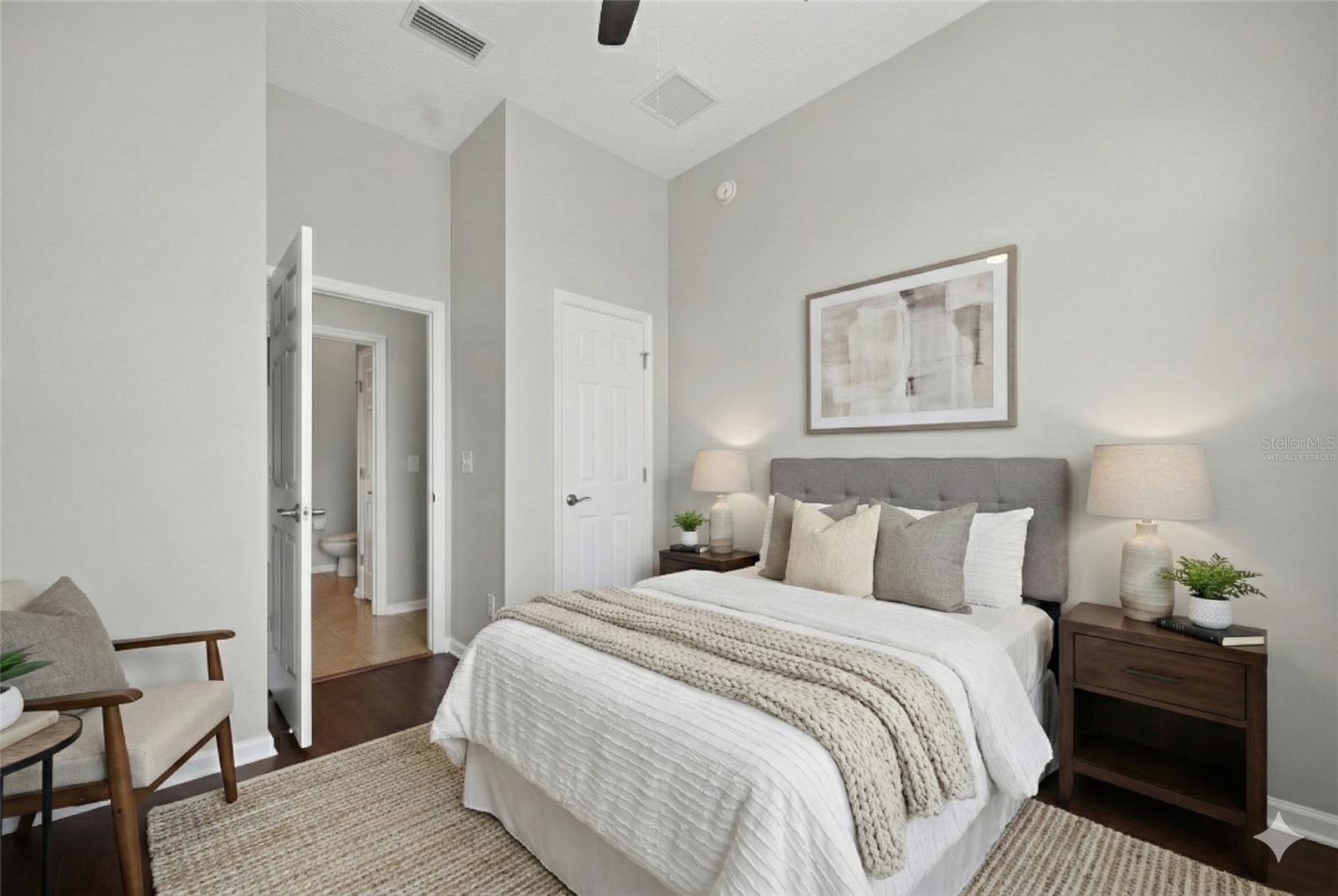 KENDALL TOWN - Residential