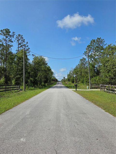 Tiny photo for 37 SW Hunter Hill Avenue, Dunnellon, FL 34431 (MLS # OM727510)