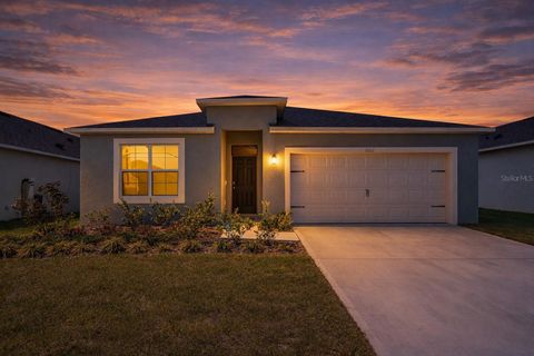 Photo of 1022 Tupelo Trail, Haines City, FL 33844 (MLS # G5110296)