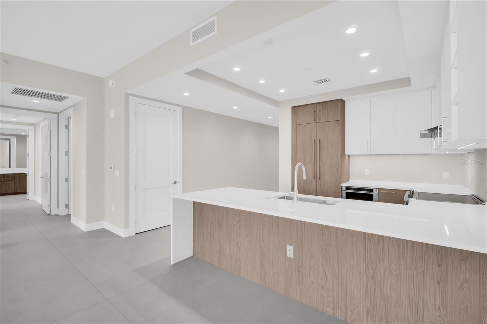 ART HOUSE CONDOMINIUM - Residential