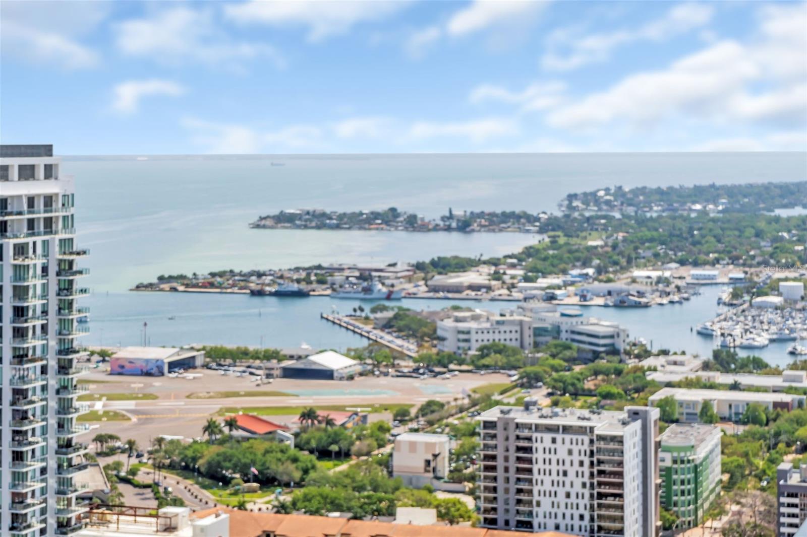 ART HOUSE CONDOMINIUM - Residential