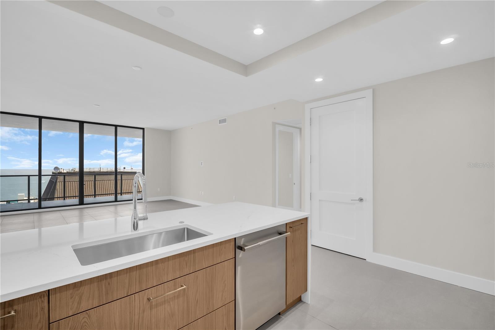 ART HOUSE CONDOMINIUM - Residential