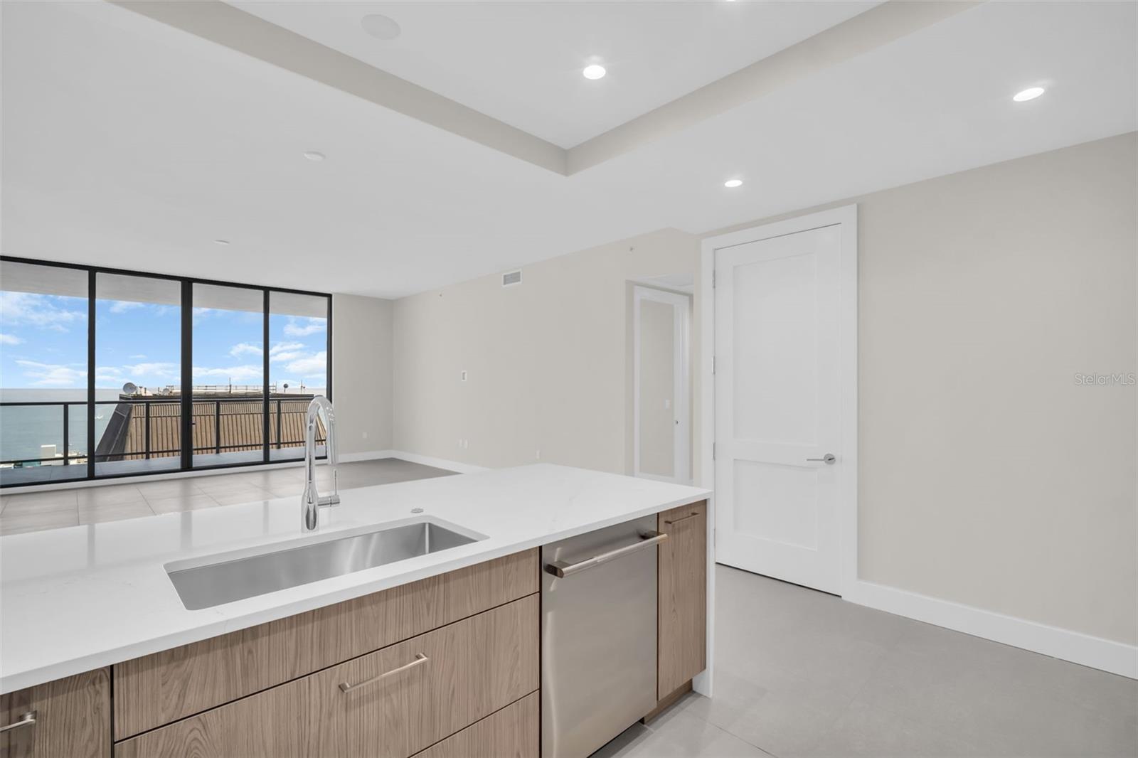 ART HOUSE CONDOMINIUM - Residential