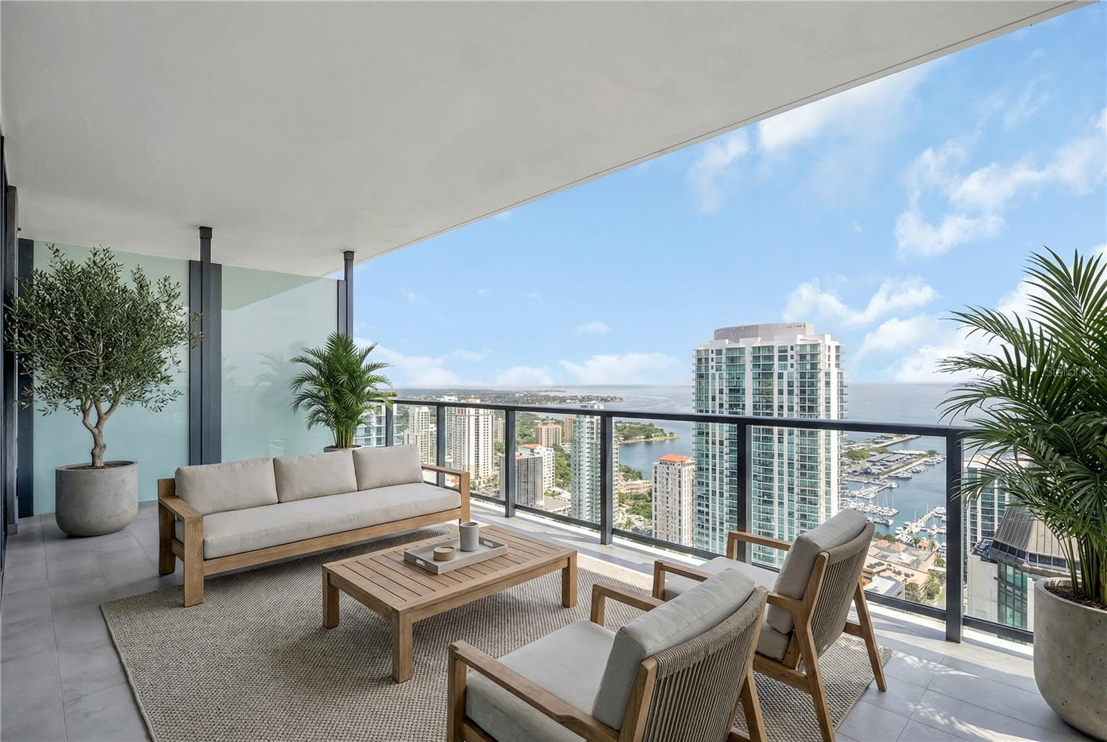 ART HOUSE CONDOMINIUM - Residential