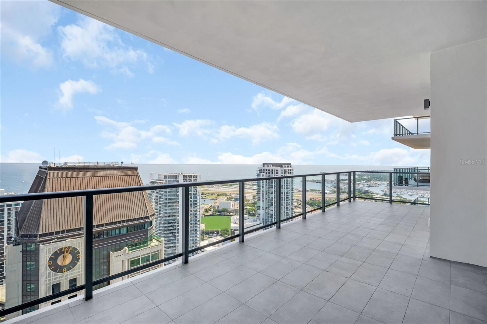 ART HOUSE CONDOMINIUM - Residential