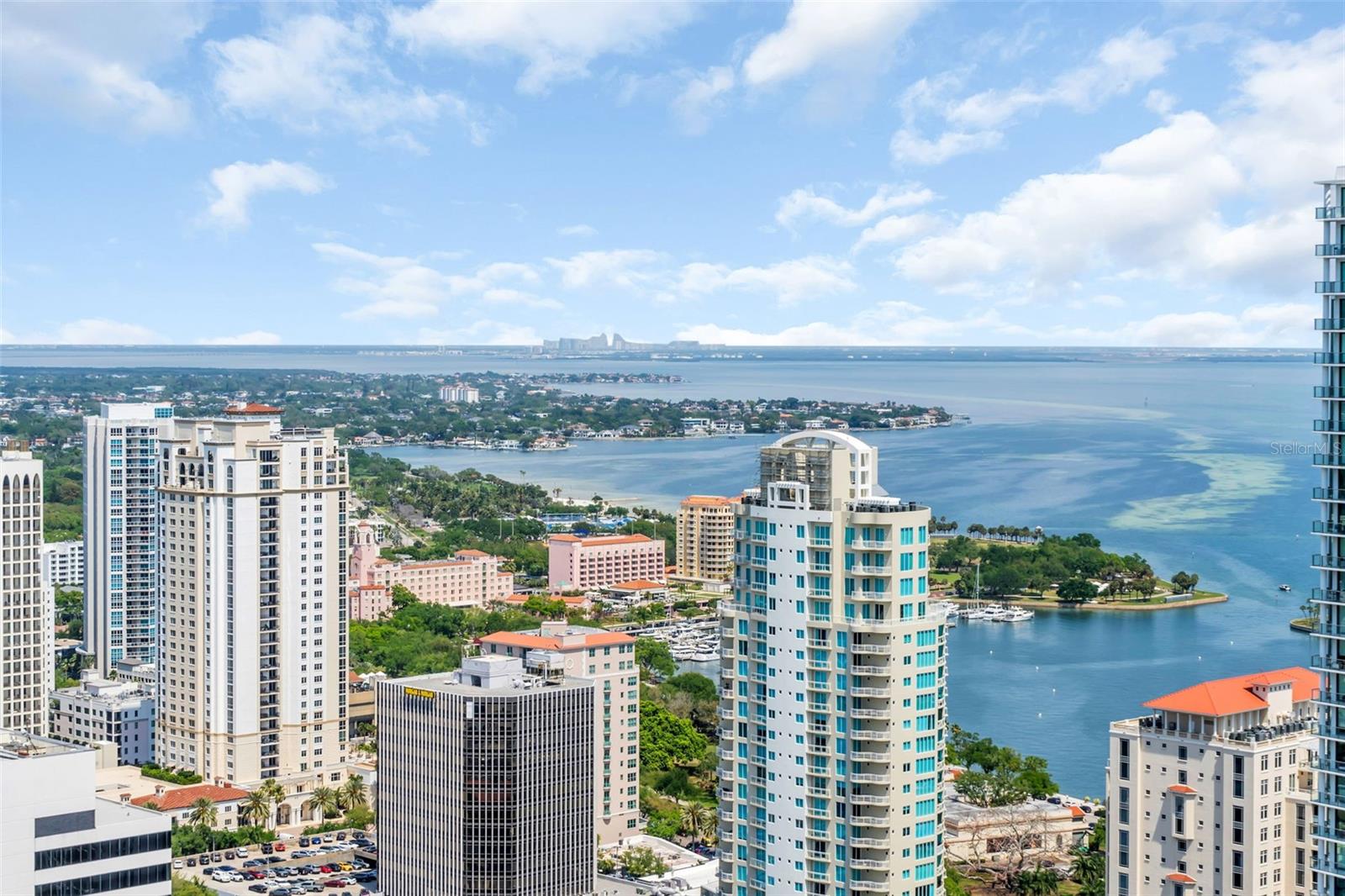 ART HOUSE CONDOMINIUM - Residential