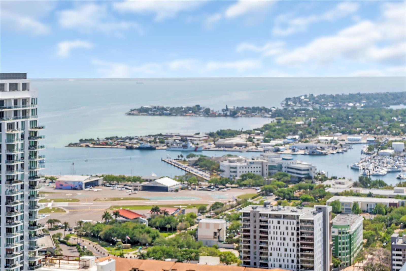 ART HOUSE CONDOMINIUM - Residential