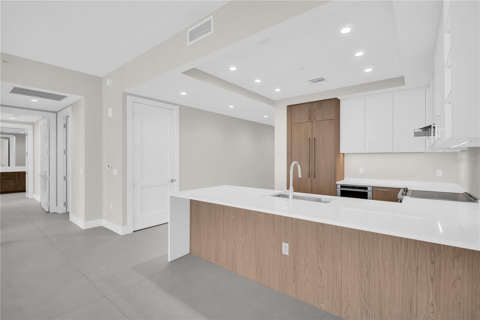 ART HOUSE CONDOMINIUM - Residential