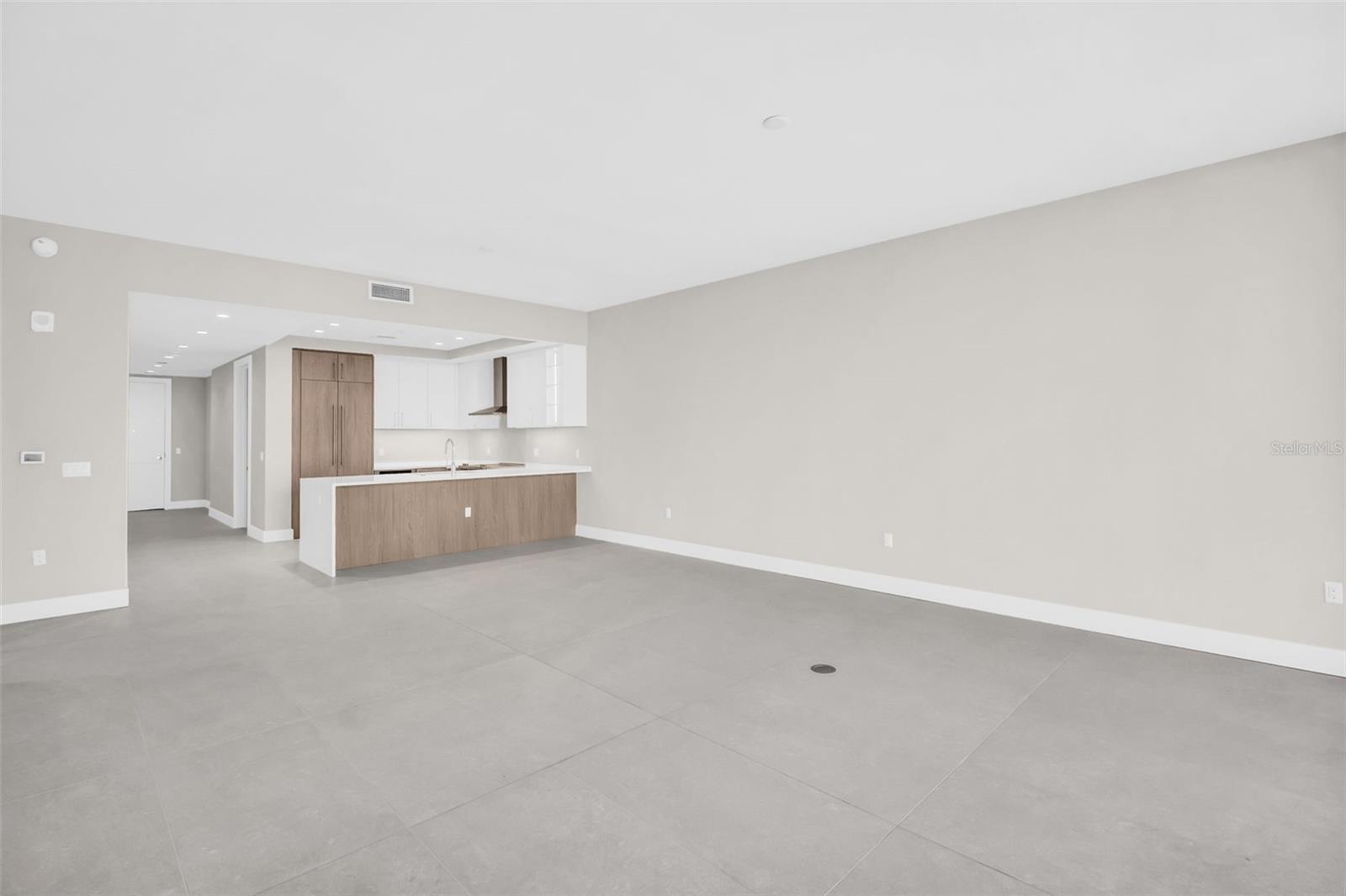 ART HOUSE CONDOMINIUM - Residential