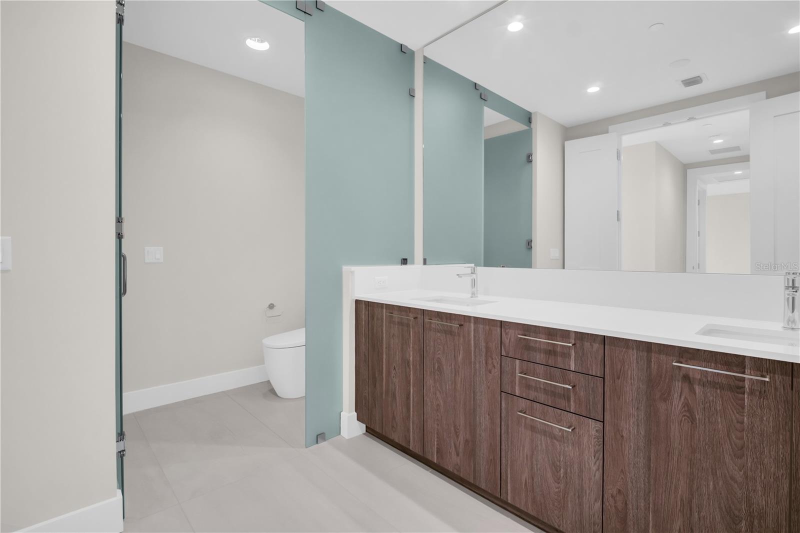 ART HOUSE CONDOMINIUM - Residential