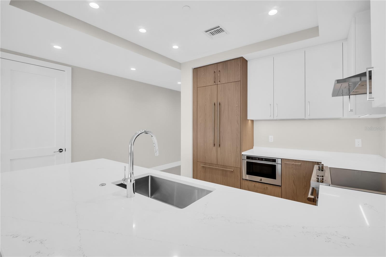 ART HOUSE CONDOMINIUM - Residential