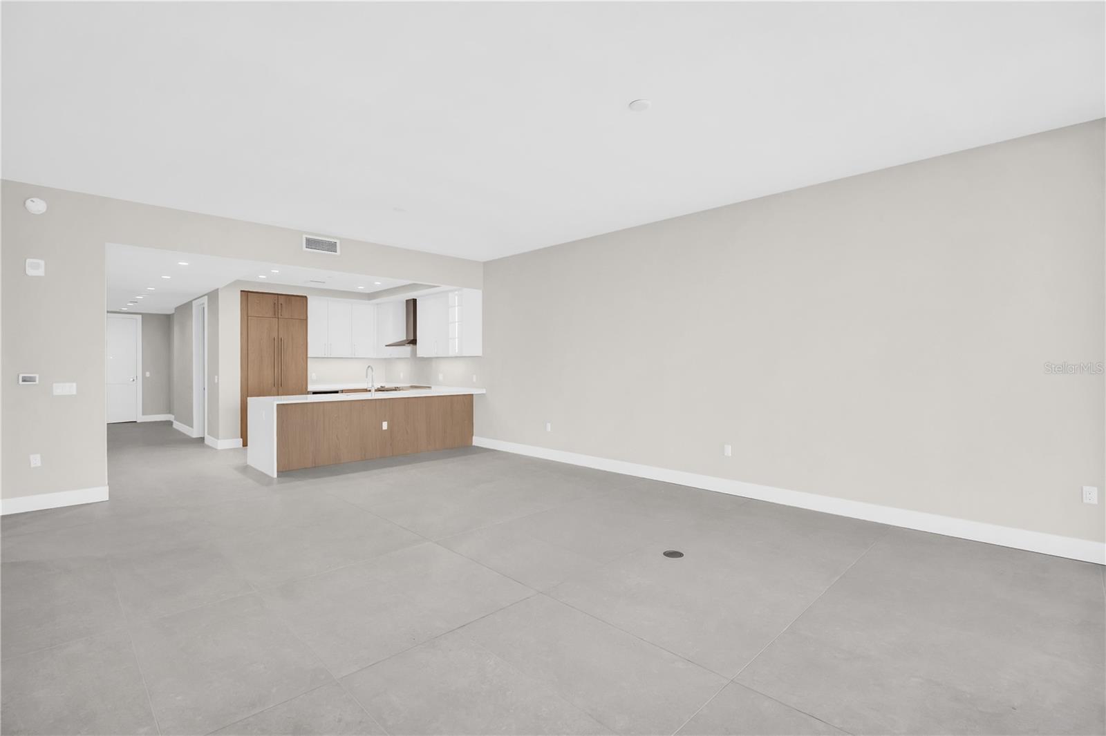 ART HOUSE CONDOMINIUM - Residential