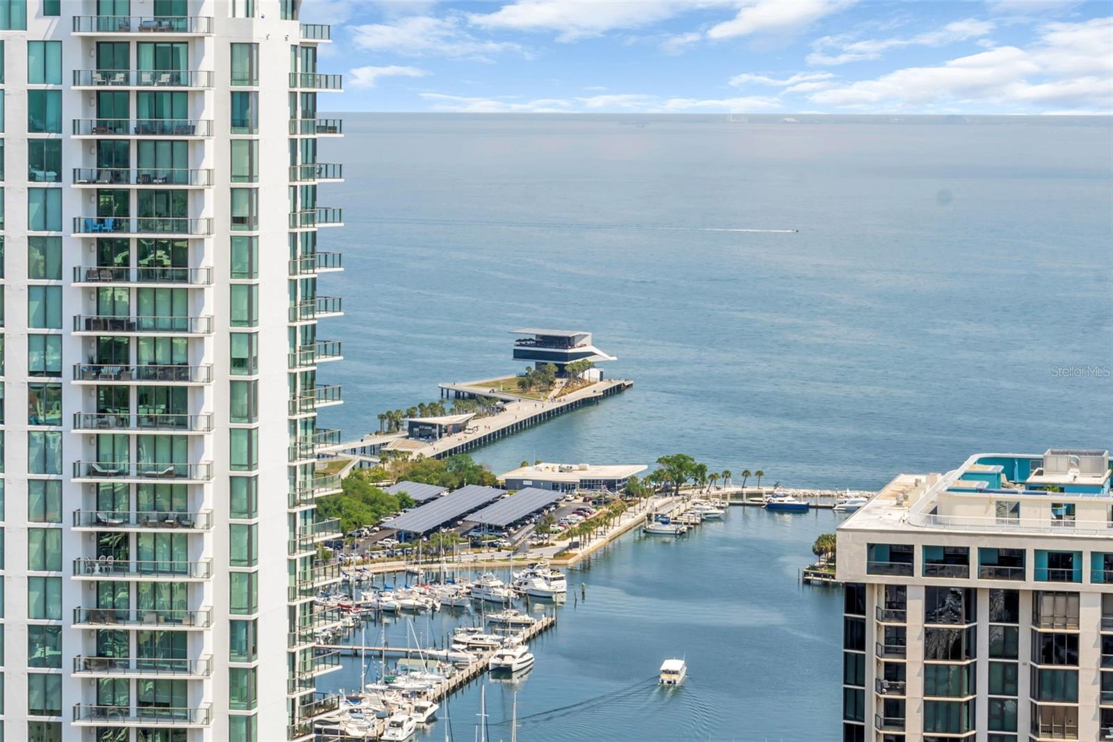 ART HOUSE CONDOMINIUM - Residential