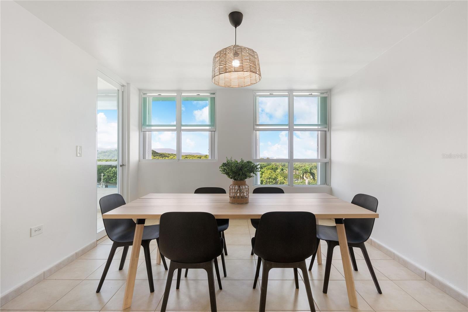 THE OCEAN CLUB AT SEVEN SEAS - Residential