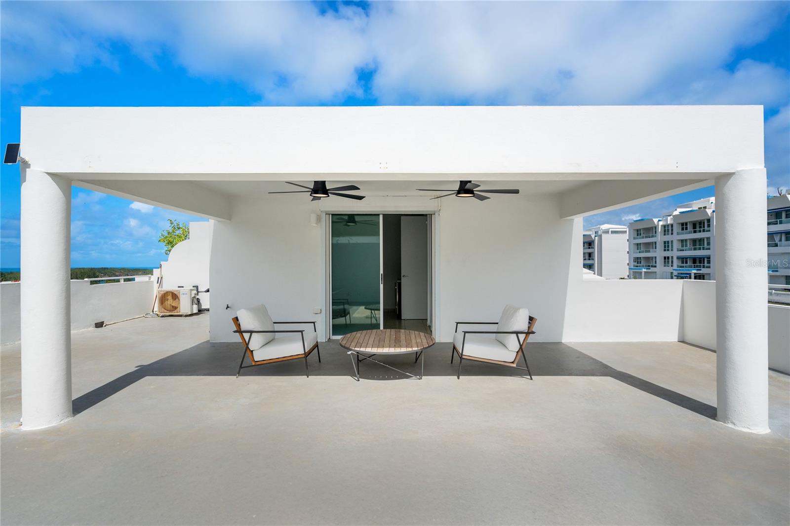 THE OCEAN CLUB AT SEVEN SEAS - Residential